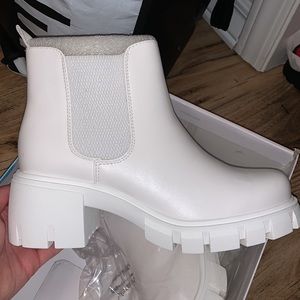 Tillys (Soda brand) white boots